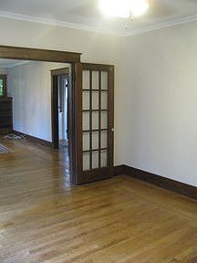 4th image of 114 Prospect St