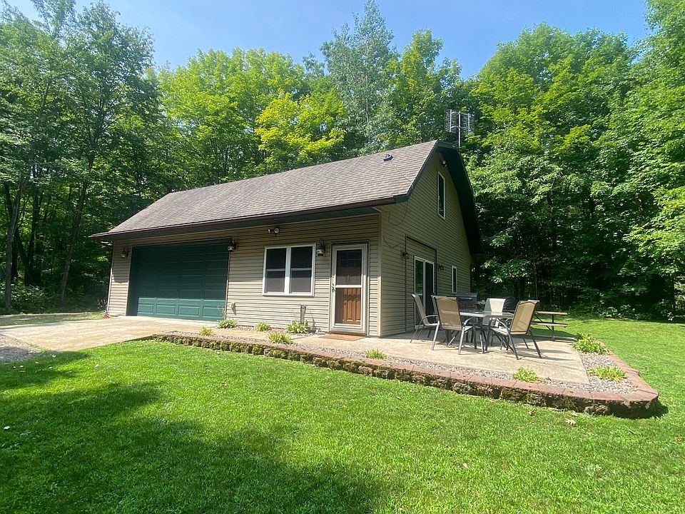 1st image of 9398 W Woodlawn Dr