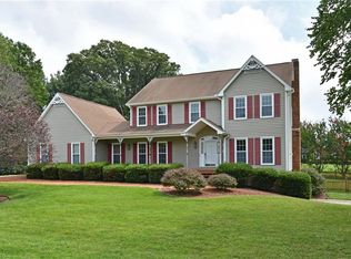 4800 Quail Hunt Cir, Kernersville, NC 27284