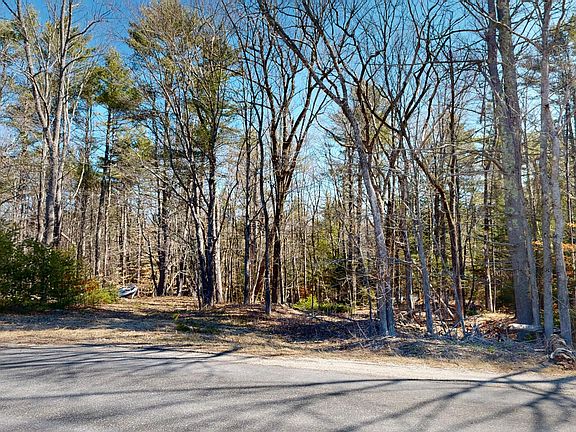 5th image of 1890 Pownal Road