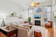 Centerview Ln-S0212-008.jpg