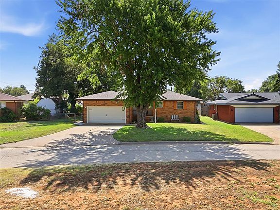 5th image of 1113 Clearview Dr