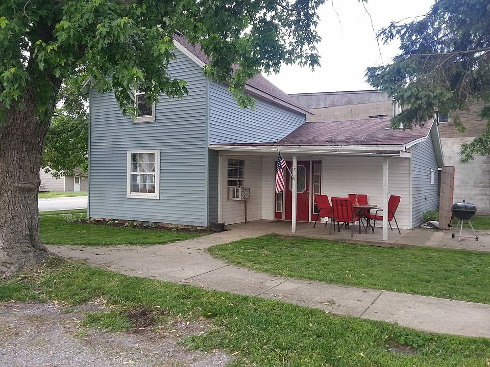 1st image of 107 N 2nd St