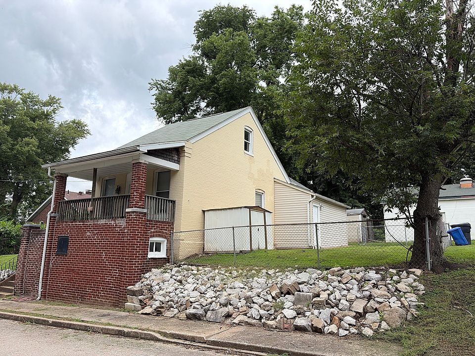 2nd image of 909 W Washington St