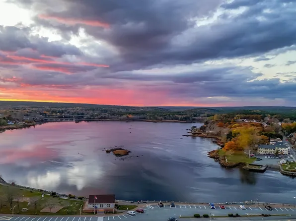 55 Milton Rd, Liverpool, NS B0T 1P0