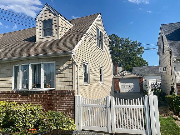 3rd image of 41 Brown St