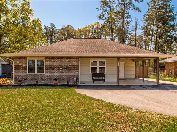 10192 Amelia Ln, Hammond, LA 70403