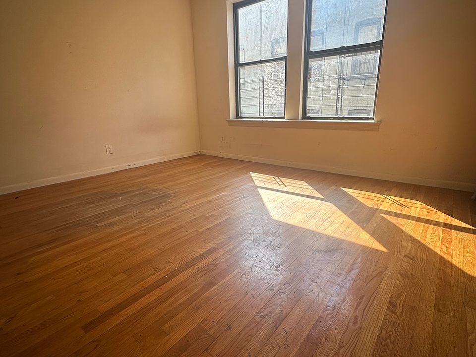 1st image of 616 W 137th St #25