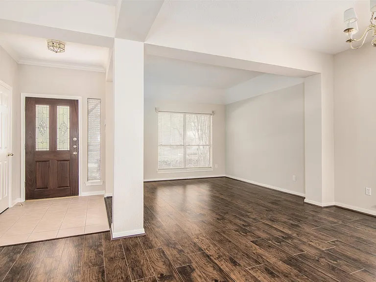 5231 Summerside Dr — Photo 3