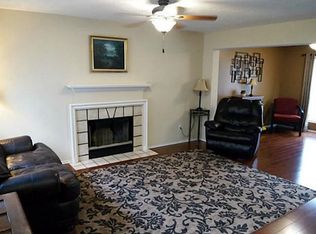 4649 Feathercrest Dr, Fort Worth, TX 76137