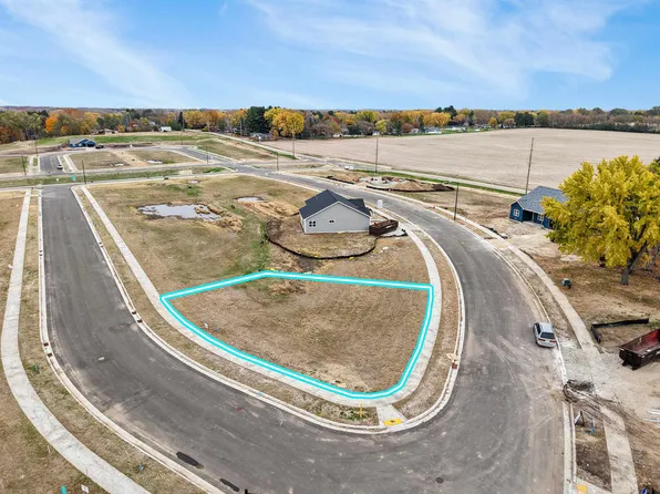 376 Dahlia, Stoughton, WI 53589