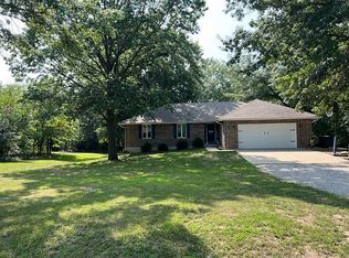 340 NE 21st Rd, Warrensburg, MO 64093