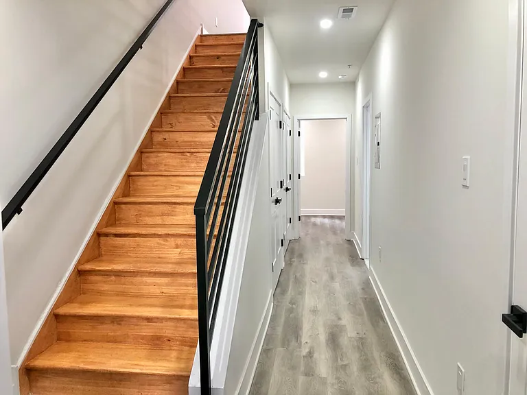 2510 E Tioga St #C23 — Photo 17