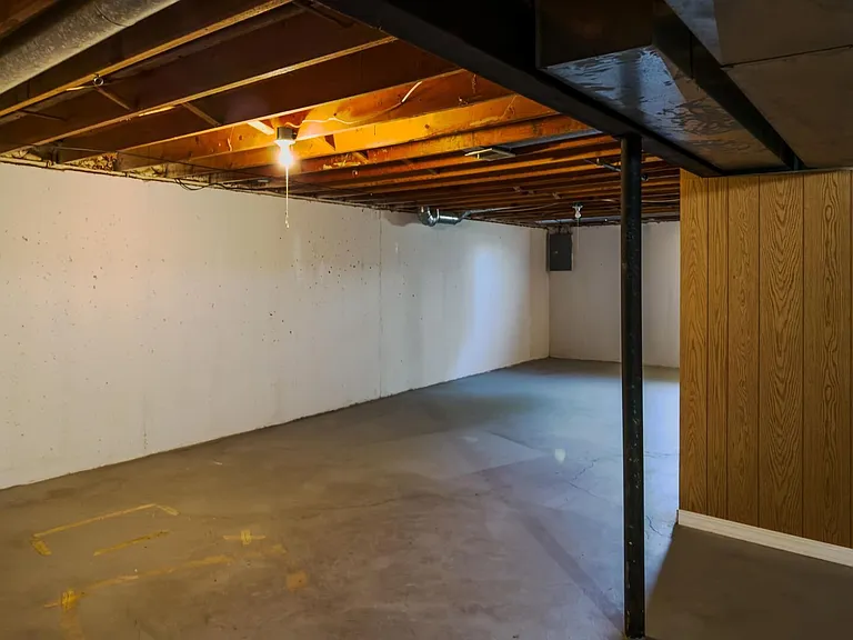 11575 Lynhurst Dr — Photo 22