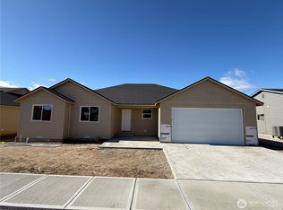 122 Salmon Dr, Wenatchee, WA