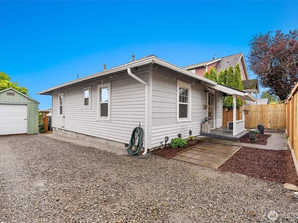 3561 E M Street, Tacoma, WA 98404