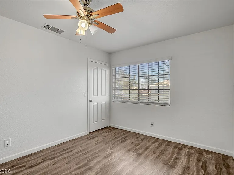 3557 Sedwick Dr — Photo 43