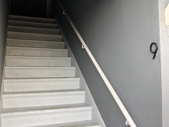 4th image of 1721 Camino De La Costa APT 9