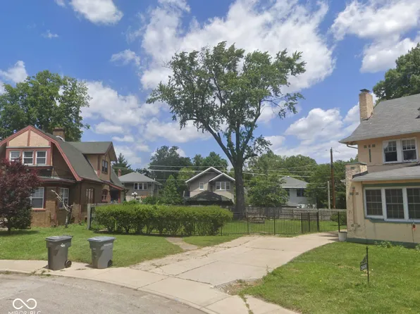 544 Central Ct N, Indianapolis, IN 46205