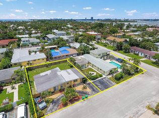 1217 Island Rd, Riviera Beach, FL 33404