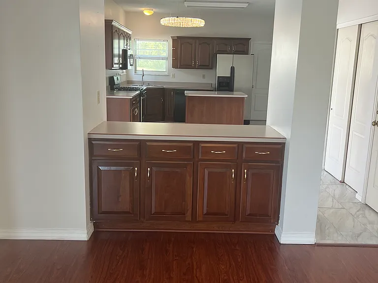 1862 Summitview Dr — Photo 30