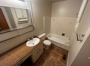 646 E 1700 S - Salt Lake City, UT, Salt Lake City, UT 84105