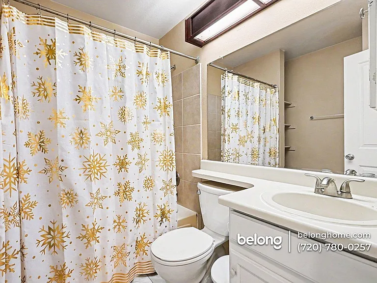 21103 E 45th Ave — Photo 4