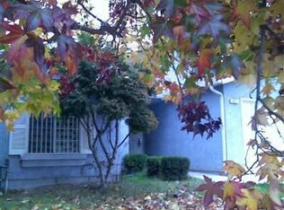 855 King St, Parlier, CA 93648