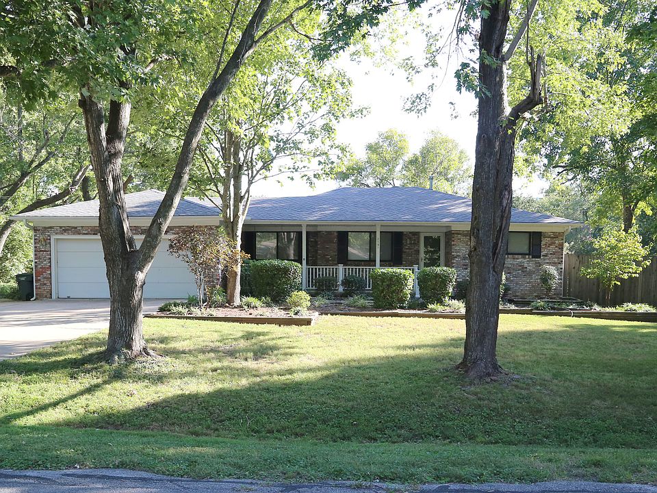 1st image of 2137 W Berry St