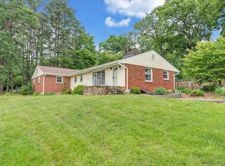 8209 Webster Dr, Roanoke, VA 24019