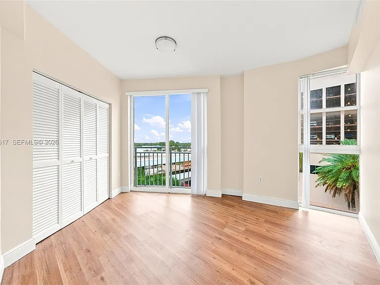 7275 SW 90th Way #508 — Photo 4