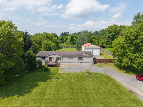 2968 State Rd #5, Stanley, NY 14561