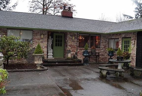 4BR, 3BA on 5.76 acres