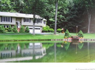 521 Cherry Brook Rd, Canton, CT 06019