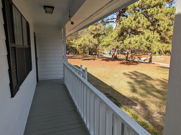 131 Millrace Cir — Photo 3