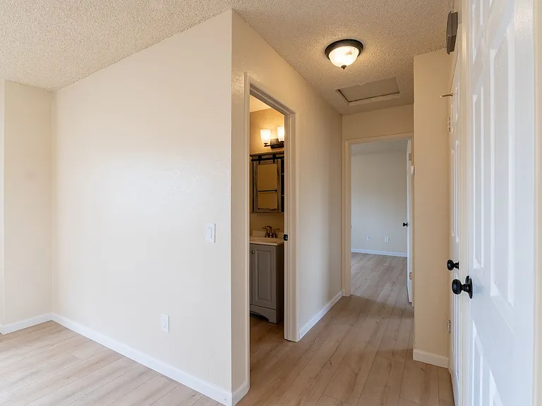 1185A-CS — Photo 21