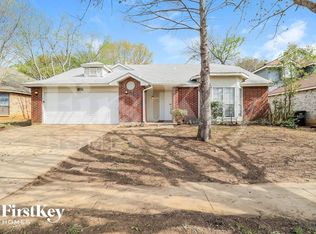 3008 Clovermeadow Dr, Fort Worth, TX 76123