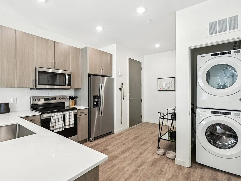 Parq on Boulder — Photo 5