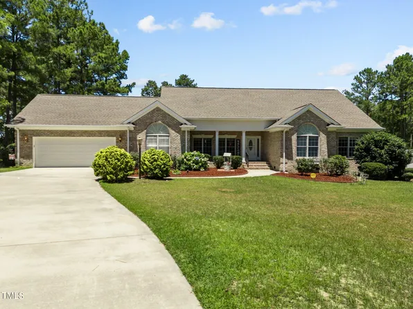 22 Heavens Gate Ct, Sanford, NC 27332