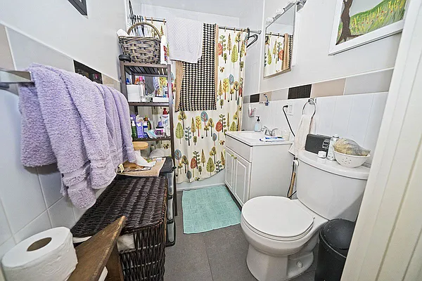 Rented by Level Group | media 16