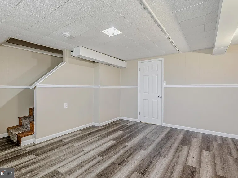 586 Lucia Ave — Photo 25