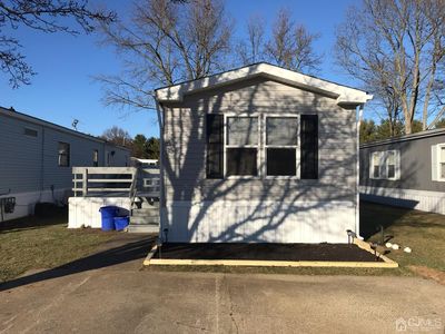15 Poe Rd, North Brunswick, NJ, 08902