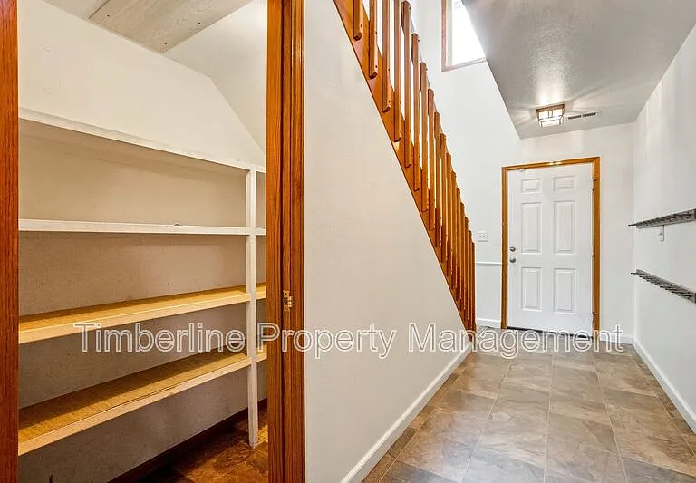 17960 Bakers Farm Rd — Photo 44