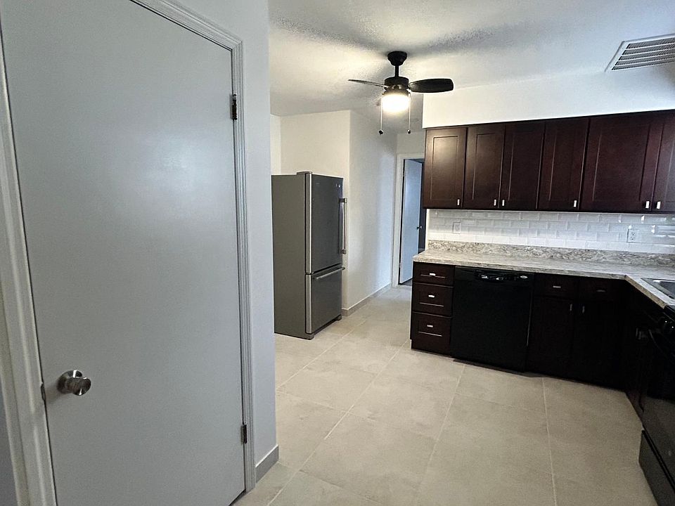 1st image of 36 E Scranton Ave #1