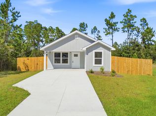 7209A Lake Suzzanne Ln, Panama City, FL 32404