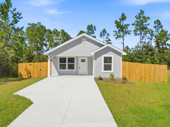 7209A Lake Suzzanne Ln, Panama City, FL 32404