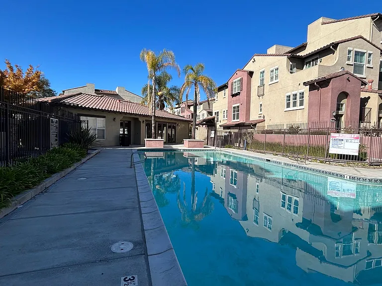 1266 Avenida Benito — Photo 28