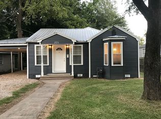 371 24th St SE, Paris, TX 75460