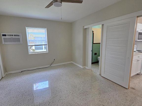 5th image of 1216 Cabana Rd #4