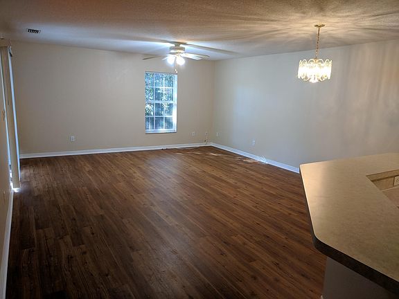 2nd image of 9106 N Mendoza Way